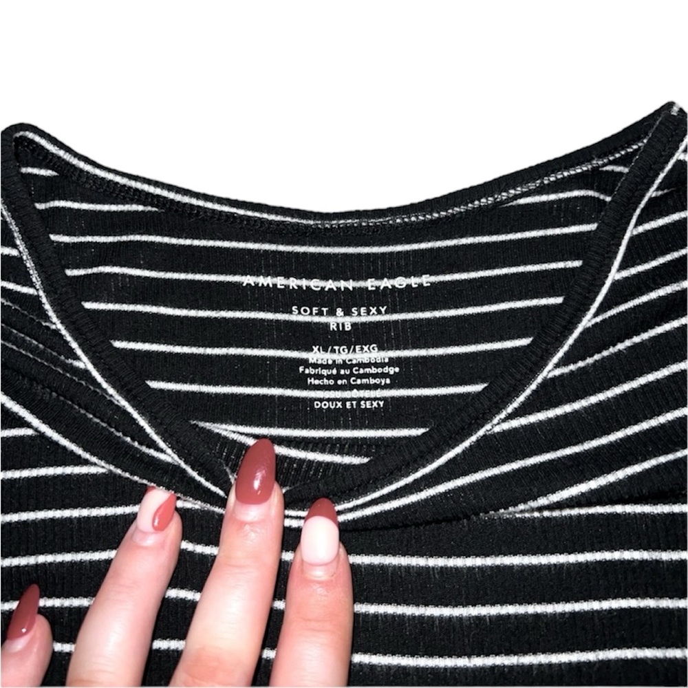 AE Striped Rib Tee - Picture 4 of 4